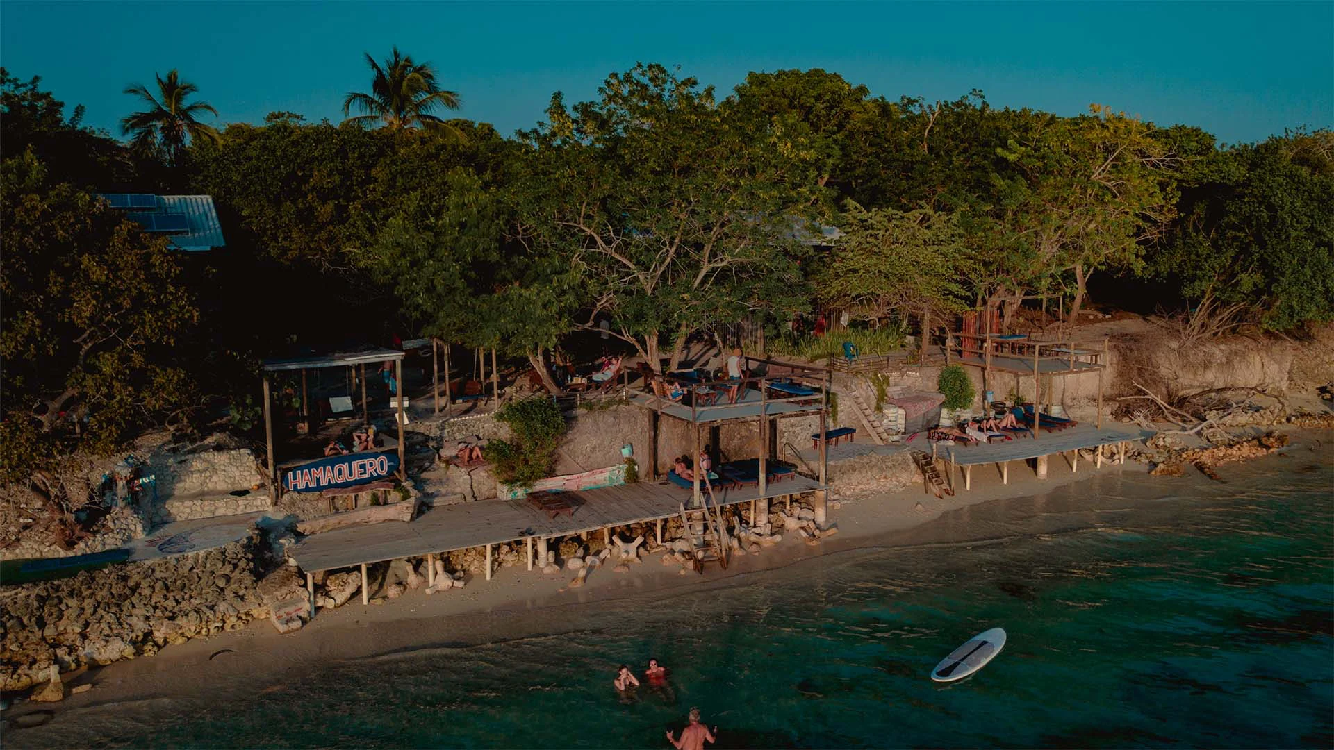 el hamaquero hostal econativo rosario islands image 01